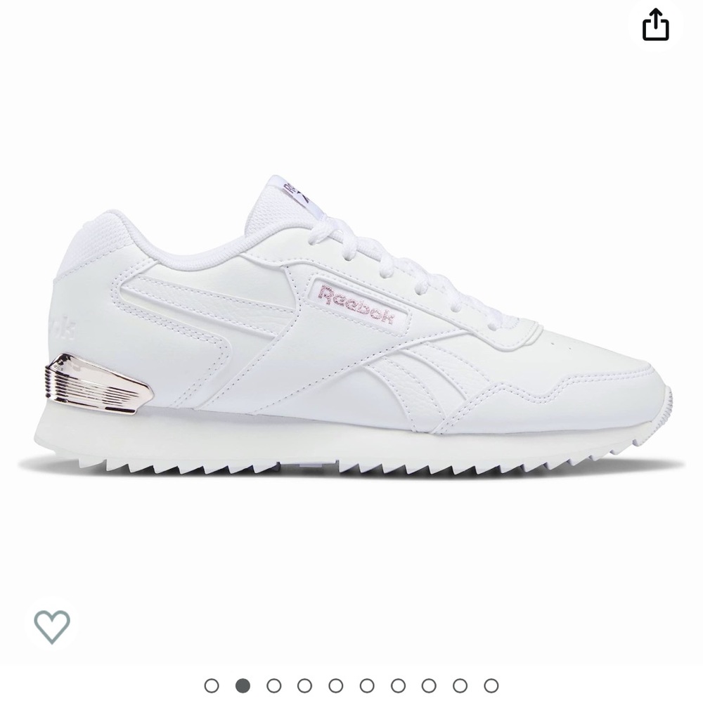 Redbox  Womans Sneakers-Size 8